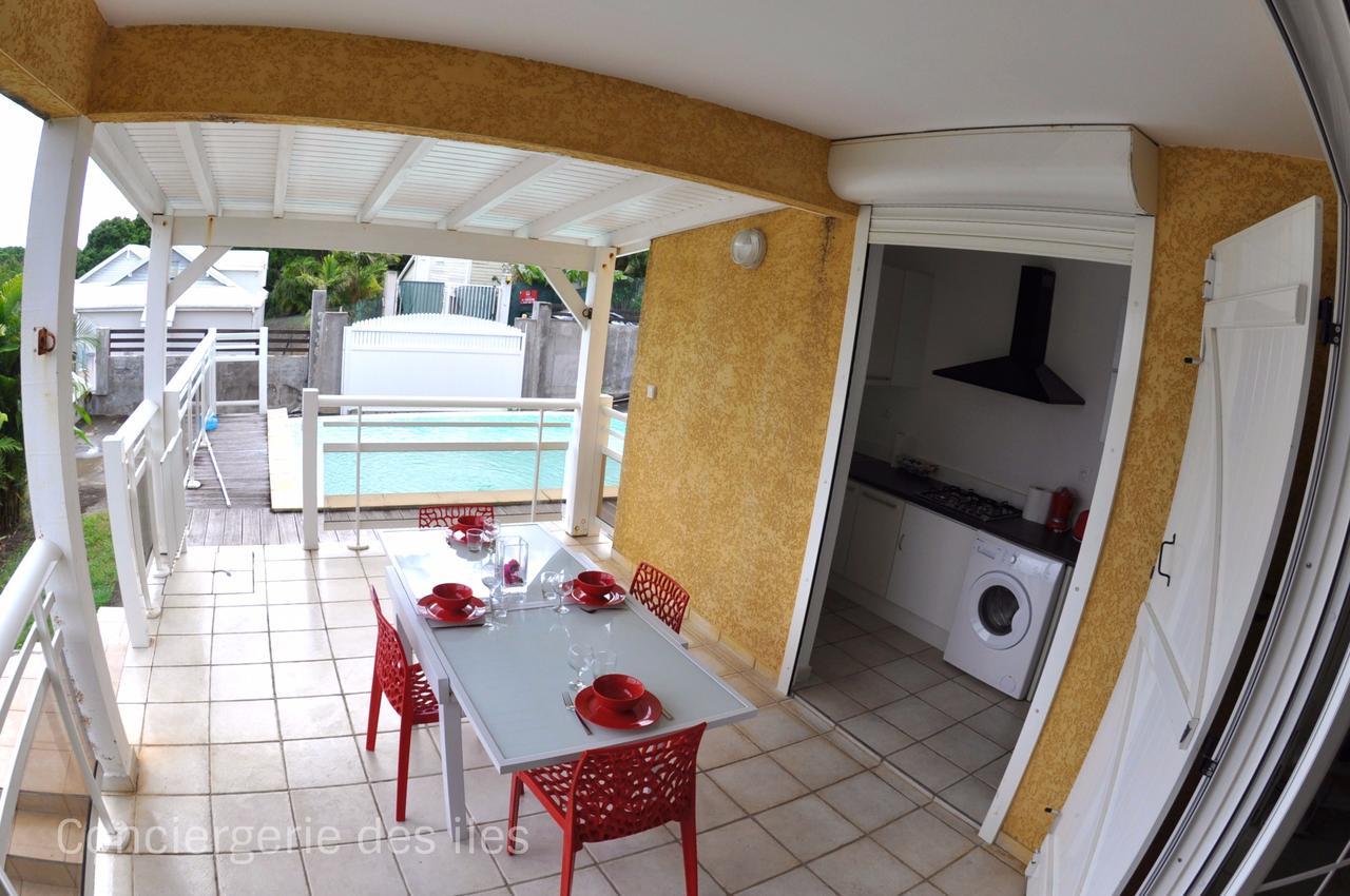 Petit Havre De Paix Bis - Piscine Et Plage A Pied Ле-Гозье Экстерьер фото